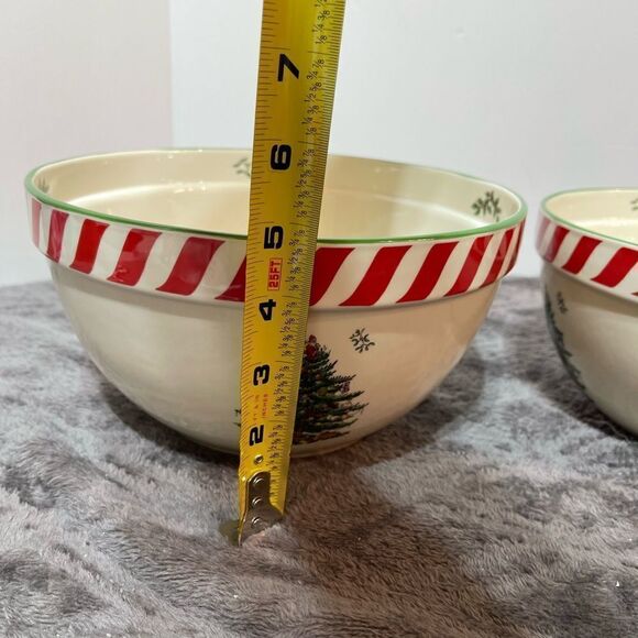 Spode Christmas Tree Peppermint Nesting Bowls set of 2 - Picture 7 of 10